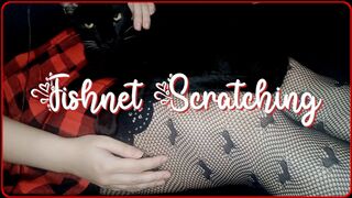 Gii: ASMR Fishnet Scratching + Purring Feat Hector, The Black Cat! ♥