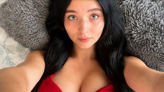 Ari Frost: Lets Take a Break From the Work Grind 🤍