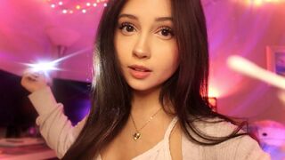 Cait ASMR: Whispered Eye Exam