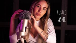 Bella Mur: Rustle ASMR - No talking