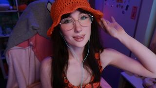 Amiipie: asmr breathy ear to ear whispers you can actually feel (halloween trigger word edition!)