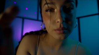 Darklite: ASMR The Softest Triggers ♡ Face Brushing, Scratches & Ear Touching