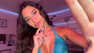 Elodie: ASMR The Popular Girl Flirts With You!