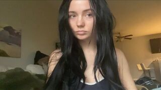 Ari Frost: ASMR The Girl Who Hates Everyone Has a Soft Spot for You 🤍